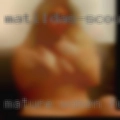 Mature women fucking